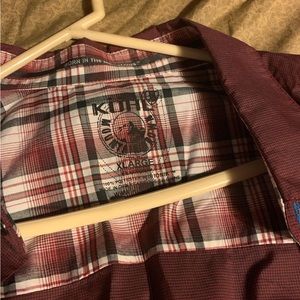 XL Kuhl Button Down